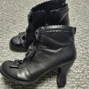 Dolce by Mono moxy black heels